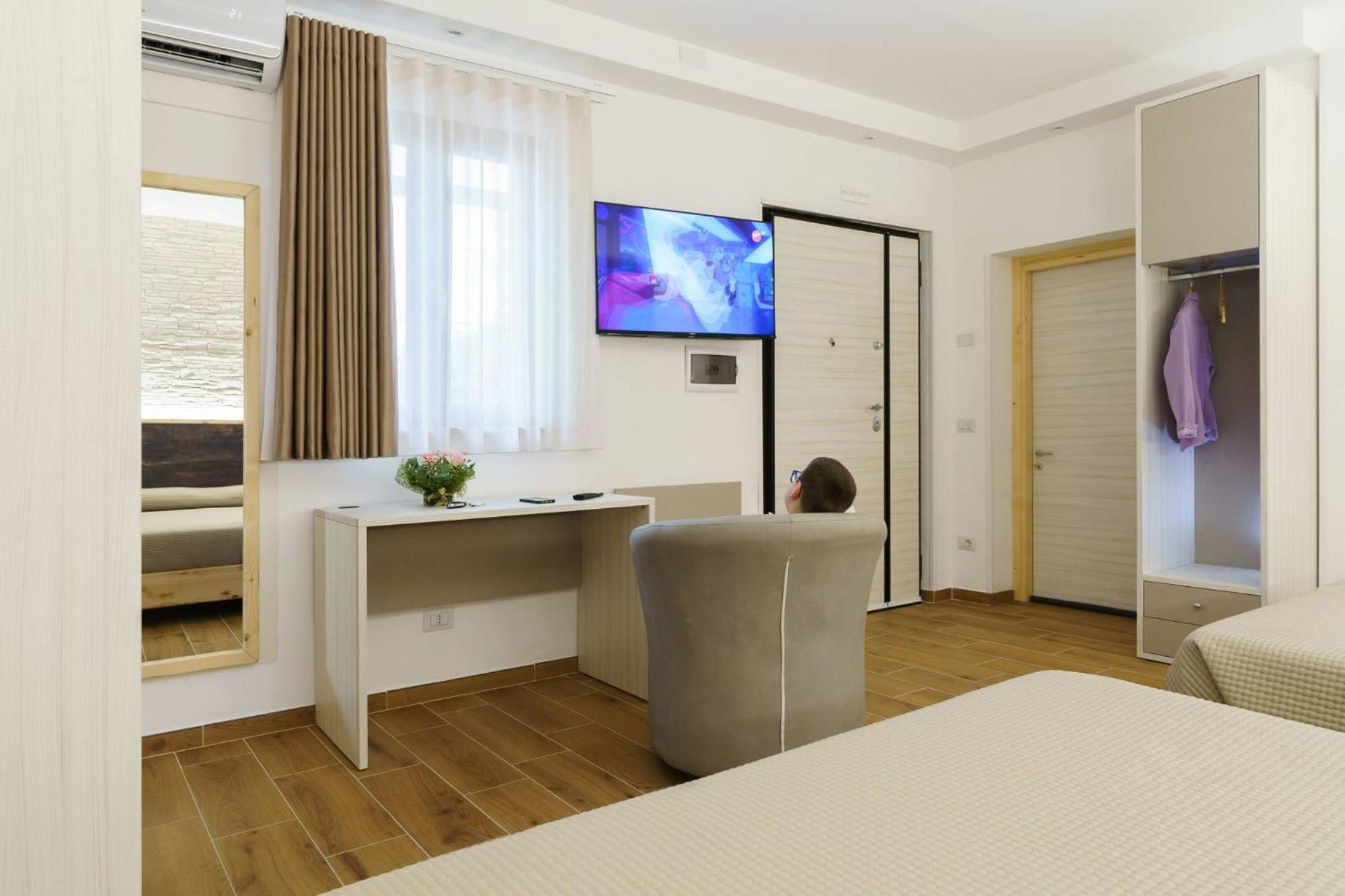 كاتانزارو Chalet N5 Guest House المظهر الخارجي الصورة