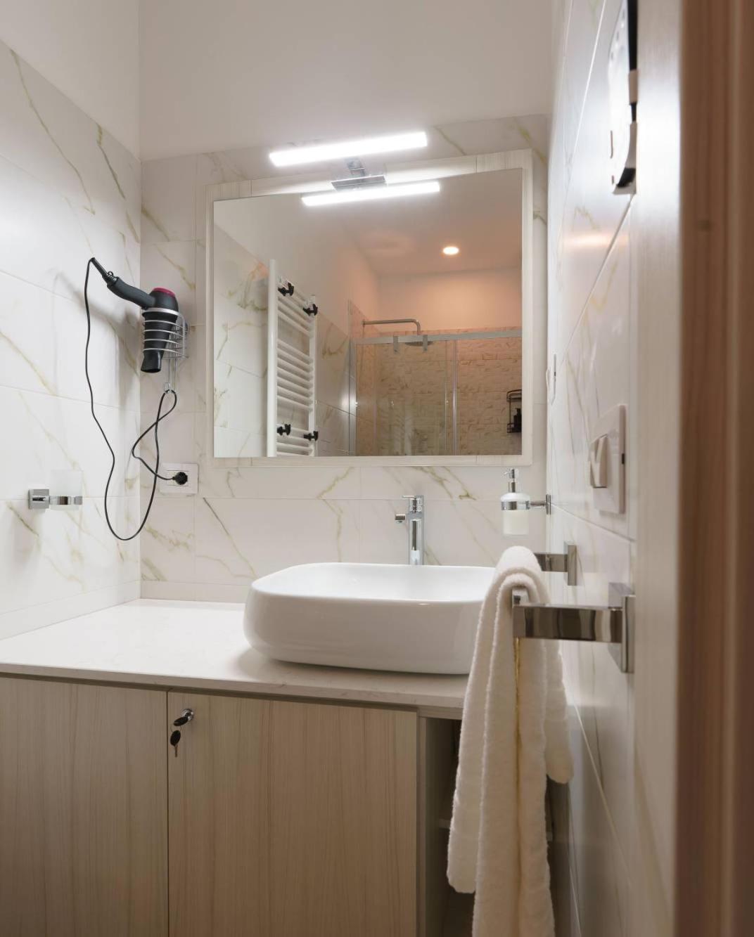 كاتانزارو Chalet N5 Guest House المظهر الخارجي الصورة